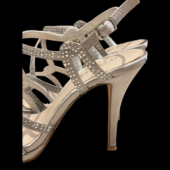 Le Château silver sparkling heels 👠 size 7 - Picture 8 of 12